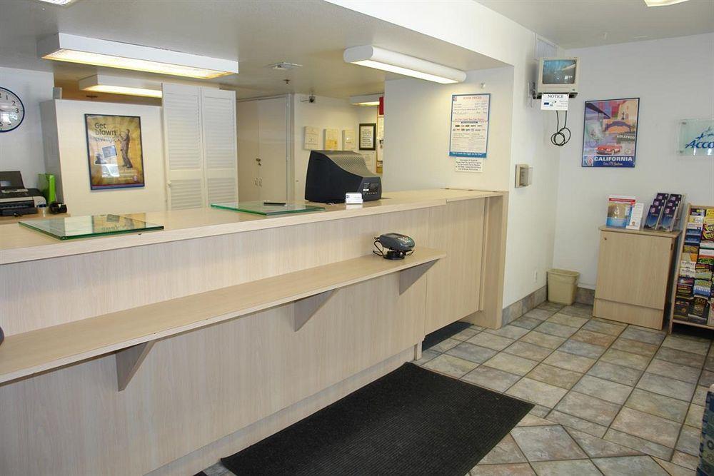Motel 6-Palm Springs, Ca - Downtown Exterior foto